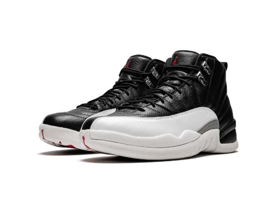 Air Jordan 12 Playoffs 2022