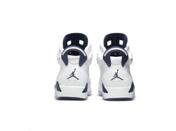 Air Jordan 6 Retro”Midnight Navy 2022″