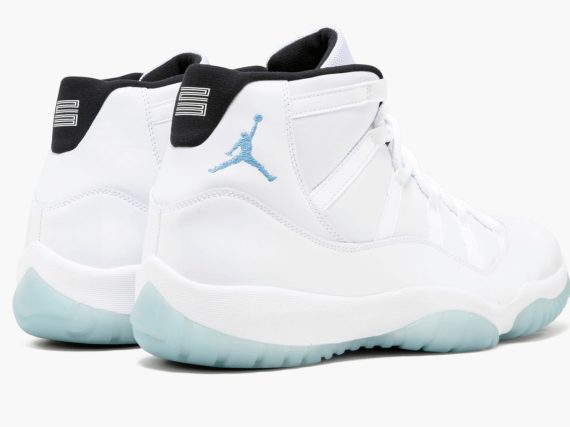 Air Jordan 11 Retro Legend Blue