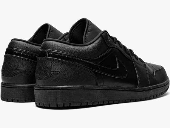 Air Jordan 1 Low Triple Black