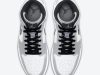 Air Jordan 1 Mid Light Smoke Grey