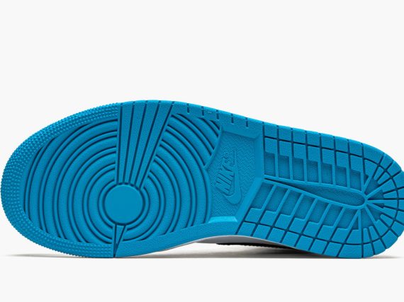 Air Jordan 1 Mid Laser Blue
