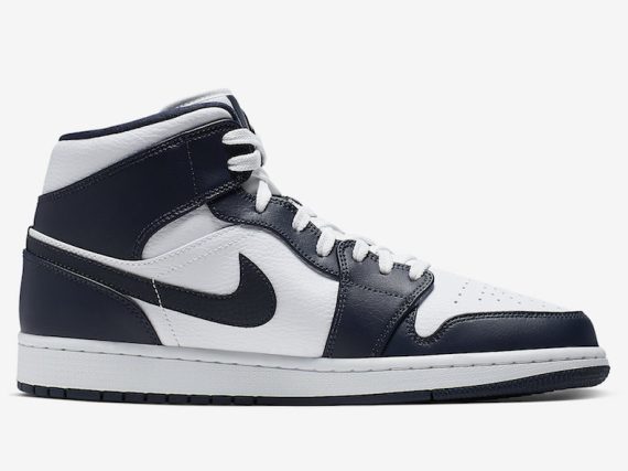 Air Jordan 1 Mid In Navy And Gold
