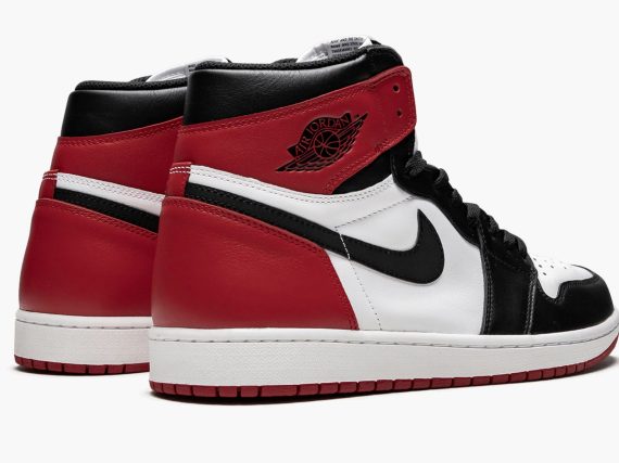 Jordan 1 Retro Black Toe