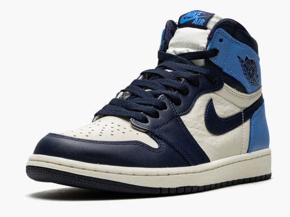 Jordan 1 Retro High Obsidian UNC