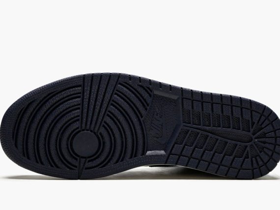 Jordan 1 Retro High Obsidian UNC