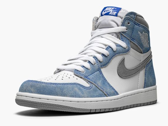 Air Jordan 1 High OG Hyper Royal