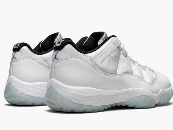 Air Jordans 11 Low 'Legend Blue'