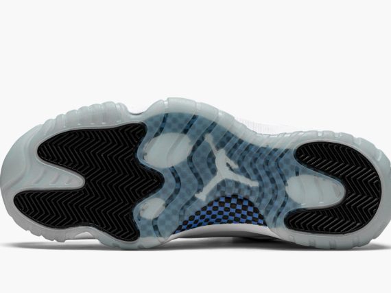Air Jordans 11 Low 'Legend Blue'