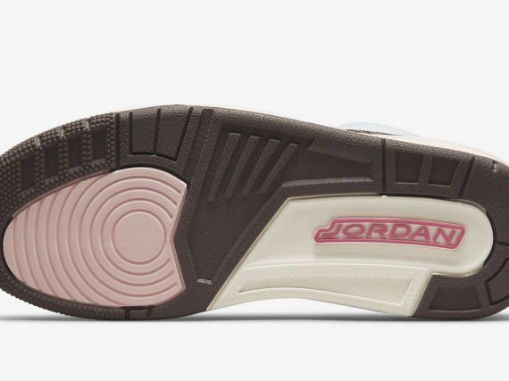 Air Jordan 3 WMNS Neapolitan