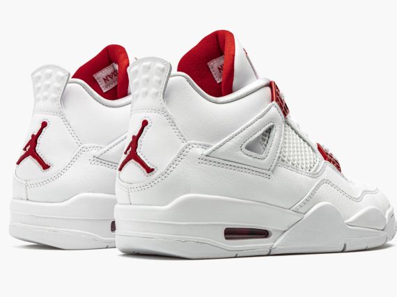 Jordan 4 Retro Metallic Red