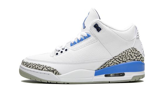 Air Jordans 3 Retro UNC (2020)