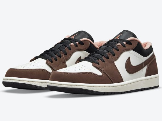 Air Jordan 1 Low Light Chocolate