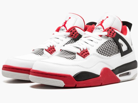 Air Jordans 4 'Fire Red'