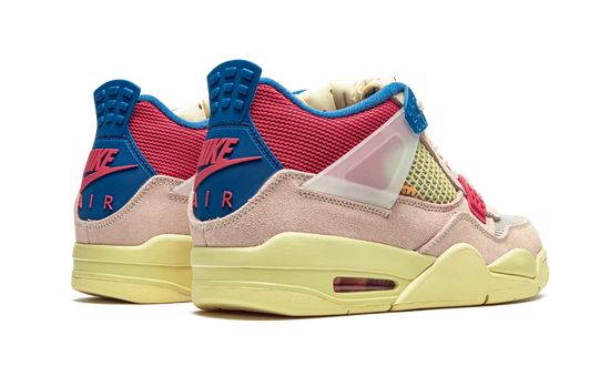 Air Jordans 4 Retro SP 'Union' Guava Ice
