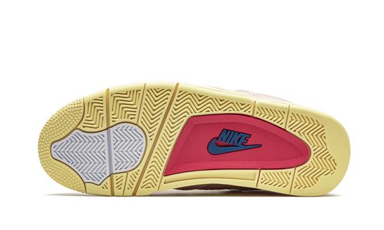 Air Jordans 4 Retro SP 'Union' Guava Ice