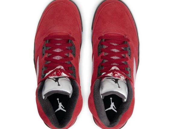 Air Jordan 5 Retro ‘Raging Bull’ DD0587-600