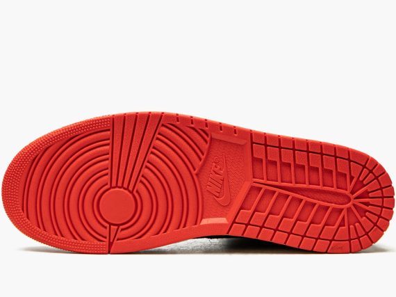 Air Jordan 1 Mid Siempre Familia