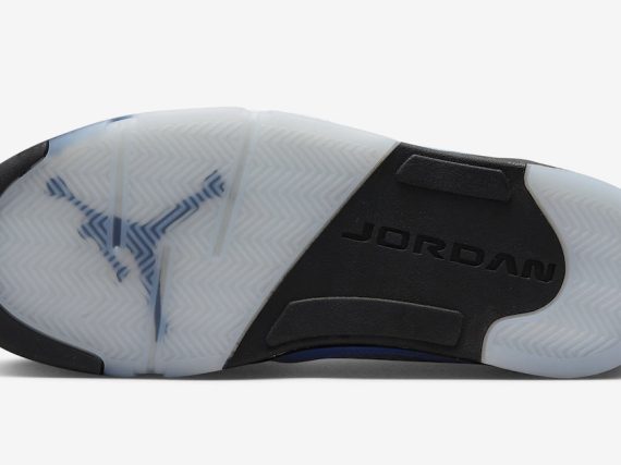 Air Jordan 5 UNC University Blue