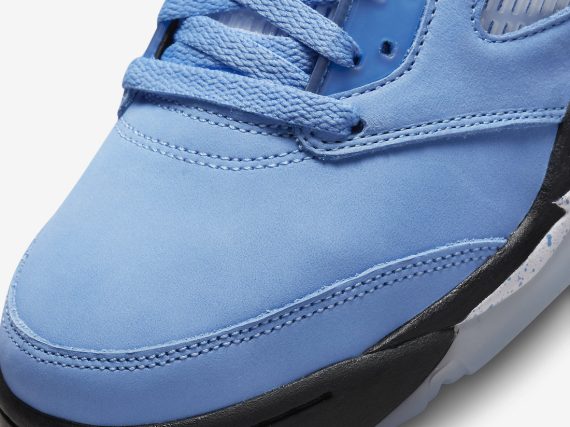 Air Jordan 5 UNC University Blue