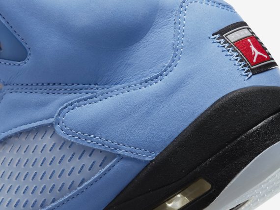 Air Jordan 5 UNC University Blue