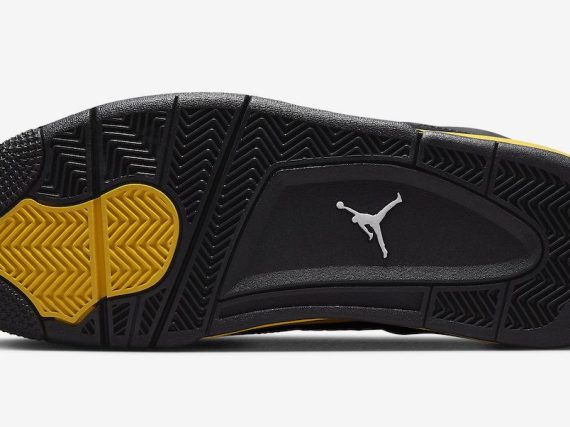 Air Jordan 4 Thunder 2023 Black/Tour Yellow