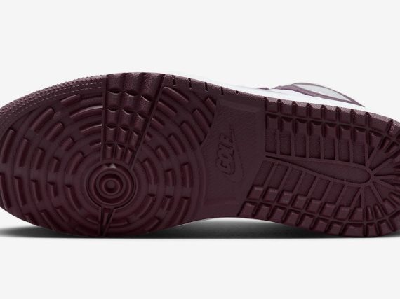 Air Jordan 1 High Golf Bordeaux