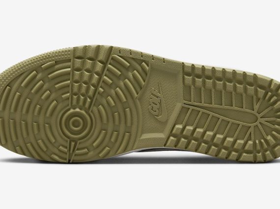 Travis Scott x Air Jordan 1 Low Golf Olive