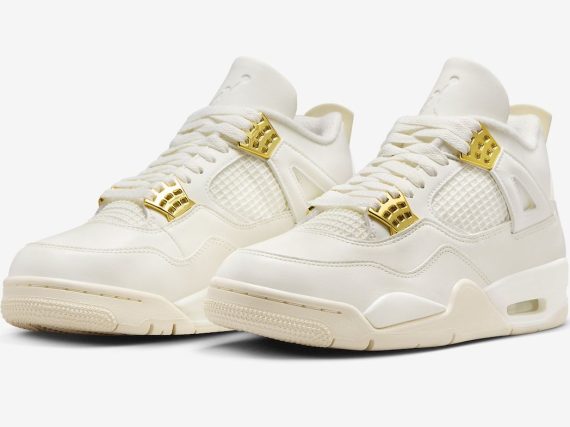 Air Jordan 4 Metallic Gold