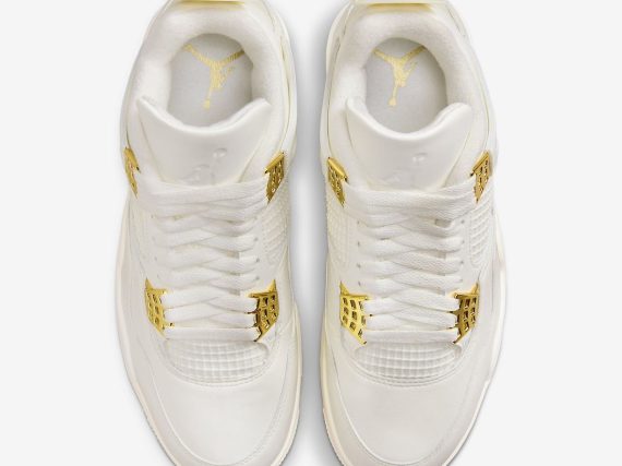 Air Jordan 4 Metallic Gold