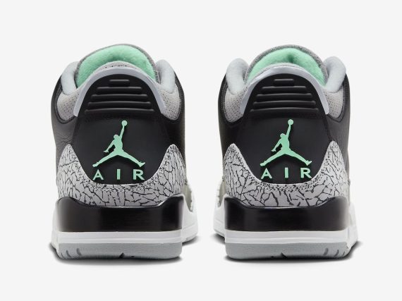 Air Jordan 3 Green Glow