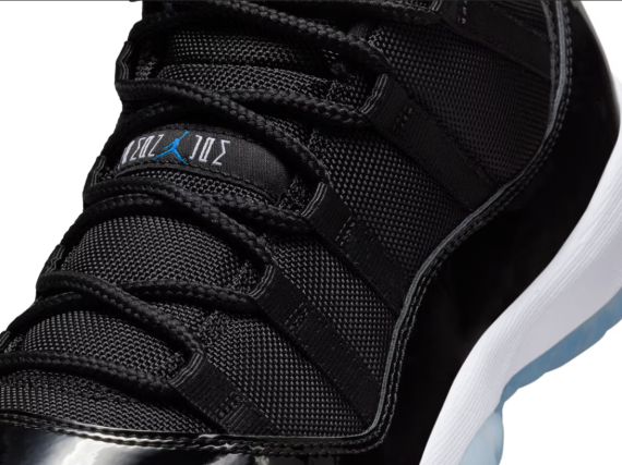 Air Jordan 11 Low Space Jam 2024