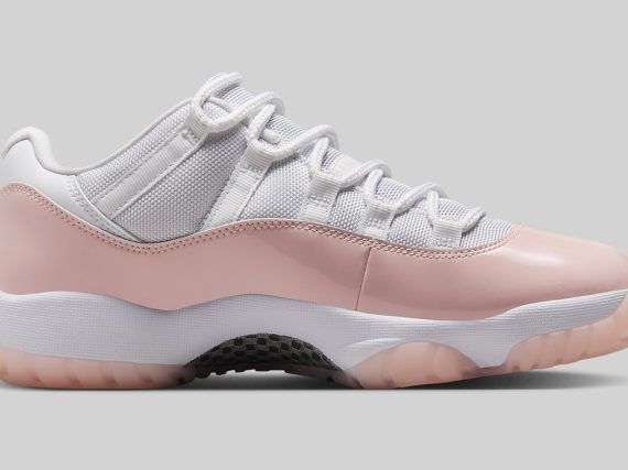 Air Jordan 11 Low WMNS Legend Pink