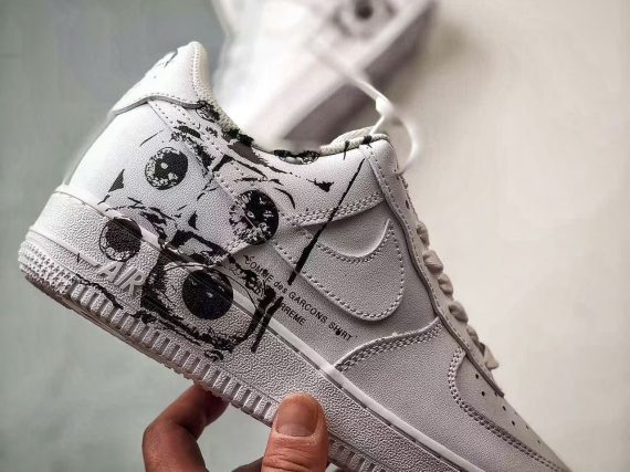 Nike Air Force 1 '07