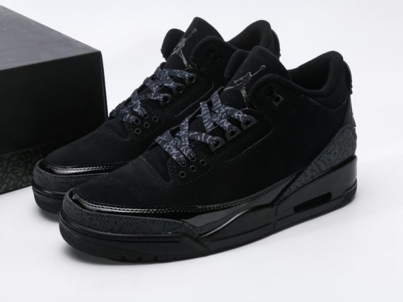 Air Jordan 3 Retro Black Cat (2025)