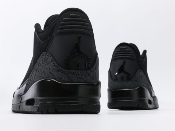 Air Jordan 3 Retro Black Cat (2025)