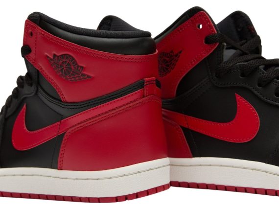 Air Jordan 1 Retro High'85 OG Bred (2025)