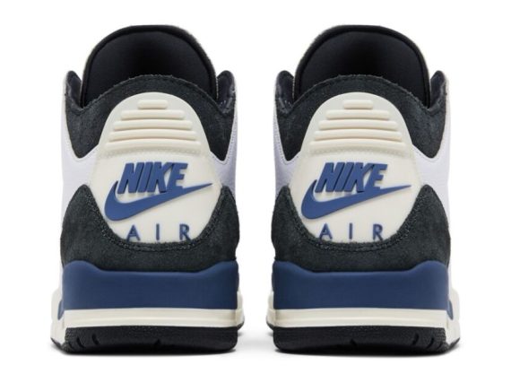 Air Jordan 3 Retro OG SP A Ma Maniere Diffused Blue