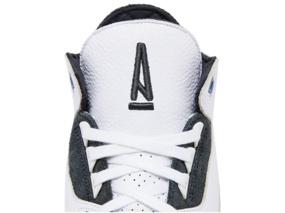 Air Jordan 3 Retro OG SP A Ma Maniere Diffused Blue