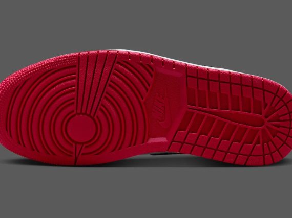 Air Jordan 1 High OG Ruby