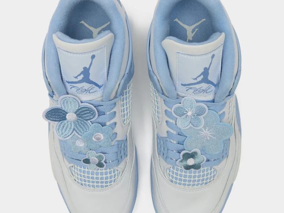 Air Jordan 4 Retro Forget Me Not