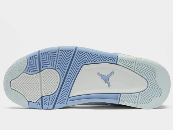 Air Jordan 4 Retro Forget Me Not