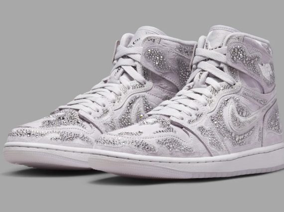 Swarovski x Air Jordan 1 High OG