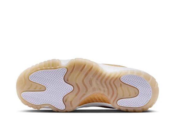 Air Jordan 11 Low Mother's Day