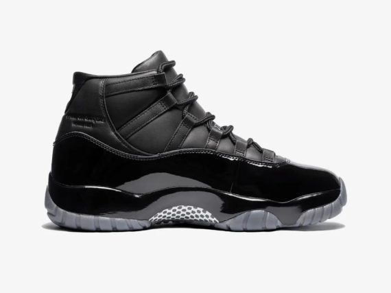 Comme des Gar?ons Homme Plus x Air Jordan 11