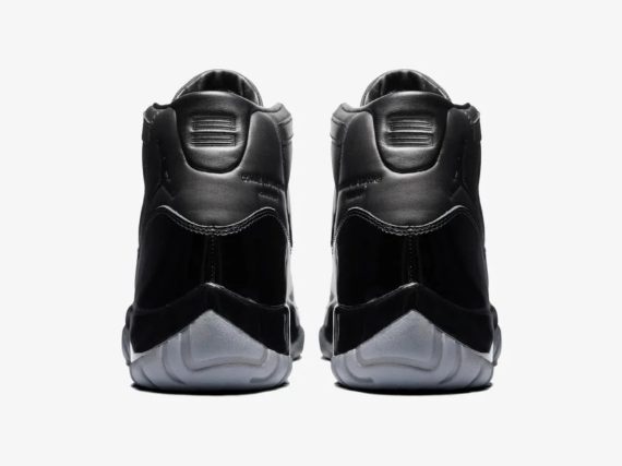 Comme des Gar?ons Homme Plus x Air Jordan 11
